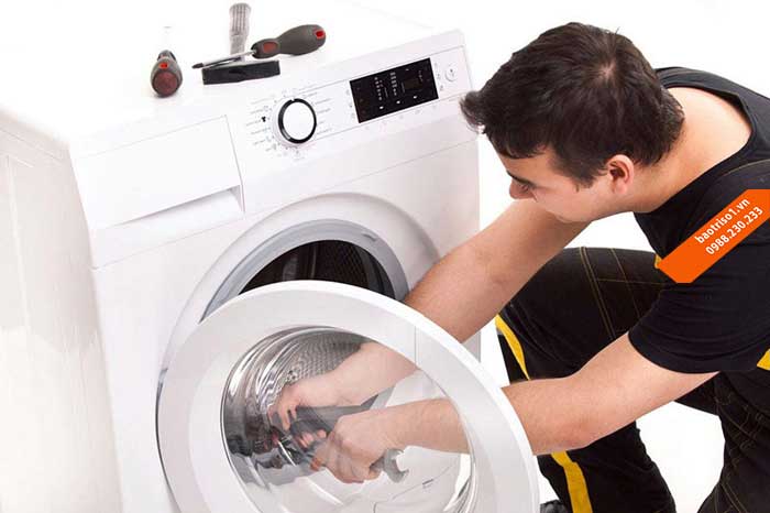 Sửa máy giặt Toshiba báo lỗi E5 đơn giản như thợ chuyên nghiệp